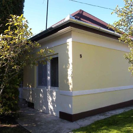 Holiday home in Balatonmariafürdo 19294 Balatonkeresztúr Exterior foto