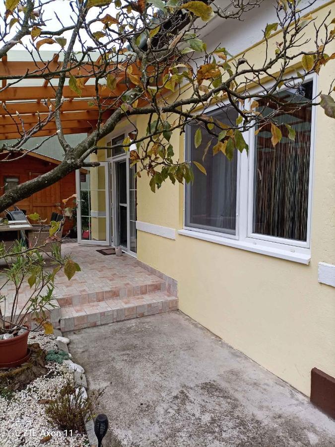 Holiday home in Balatonmariafürdo 19294 Balatonkeresztúr Exterior foto